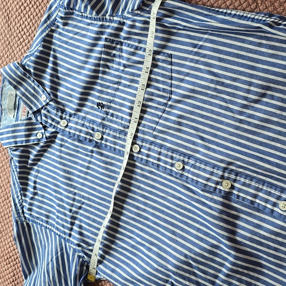 Izod Youth Blue and White Striped Button Down Shirt - Size 10/12 - Picture 6 of 10